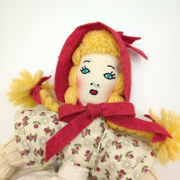 Becky Thatcher‎ Book Shop Doll Hannibal, MO Handmade Tom Sawyer Mark Twain - Picture 3 of 8